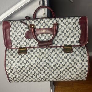 GUCCI GG Supreme Travel Bag